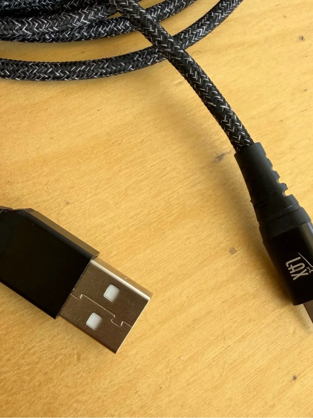 iPhone 13 Pro Max USB-A  To USB-4 Cable. Braided  10 Feet Long. Grey/Black.